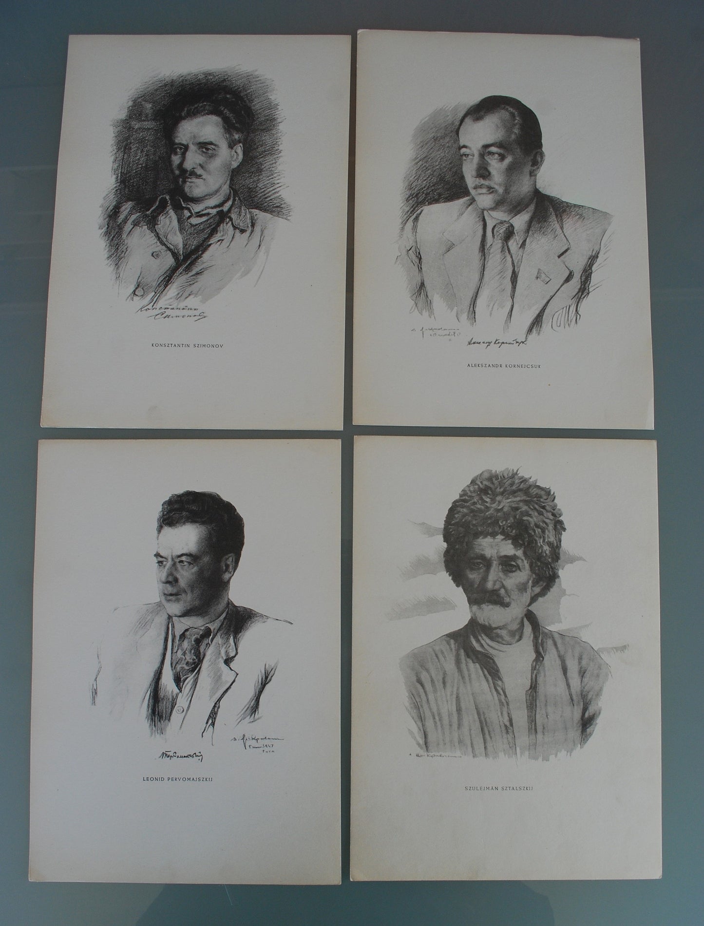 Preorder Postermap Grootheden uit de Sovjet Literatuur