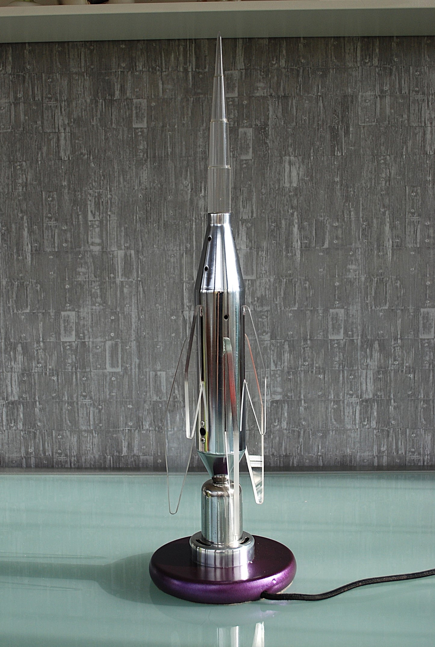 Preorder Raket lamp rechtop staand van RVS Hand gemaakt.