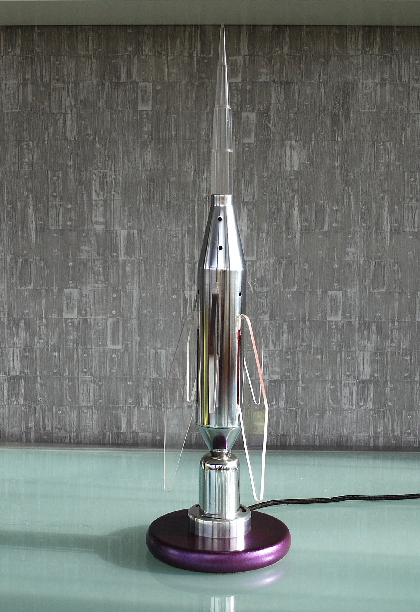 Preorder Raket lamp rechtop staand van RVS Hand gemaakt.