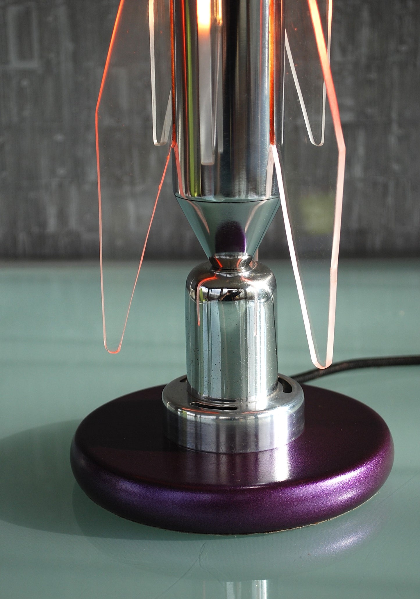 Preorder Raket lamp rechtop staand van RVS Hand gemaakt.