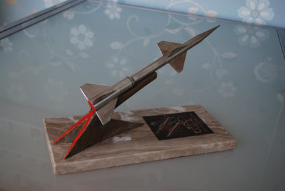 SA-2 Luchtdoelraket  SA-2 Surface-to-Air Missile  3,1 kilo
