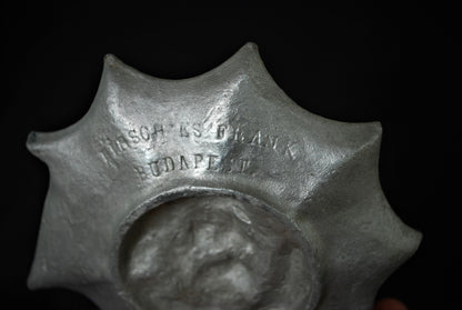 Meisje met Paraplu aluminium schaaltje