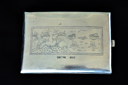 Sigaretten Doos Vietnamese zeilboten, de Junk. Souvenir Vietnamese oorlog