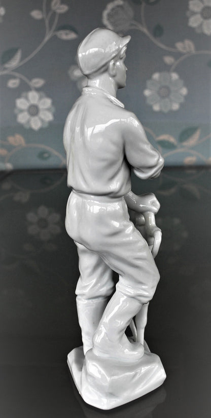 Herend Mijnwerker met Drilboor Door Beeldhouwer  Jenő Hanzély