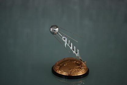 Preorder Spoetnik Eerste satellite in de ruimte schap ornament
