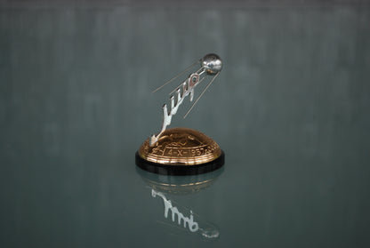 Pre order Spoetnik Eerste satellite in de ruimte schap ornament
