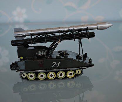 Tank with Nuclear Rocket 1960-1964 The 2K6 Luna with 3R10 rocket.