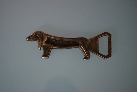 Teckel hond flesopener 1970's Brons