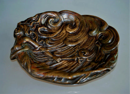 Jugendstil, Art Nouveau Naakte jonge vrouw met fakkel