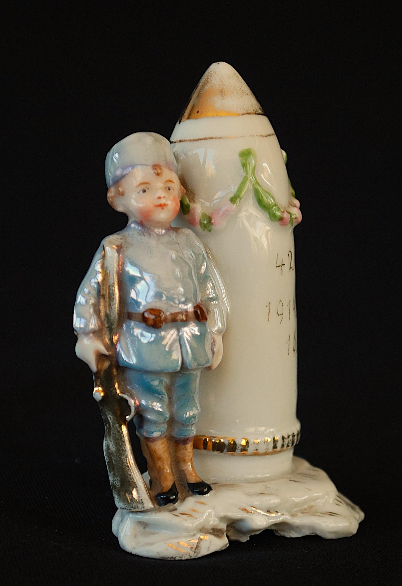 Kanon WW1 beeld soldaat met " Dikke Bertha " granaat *