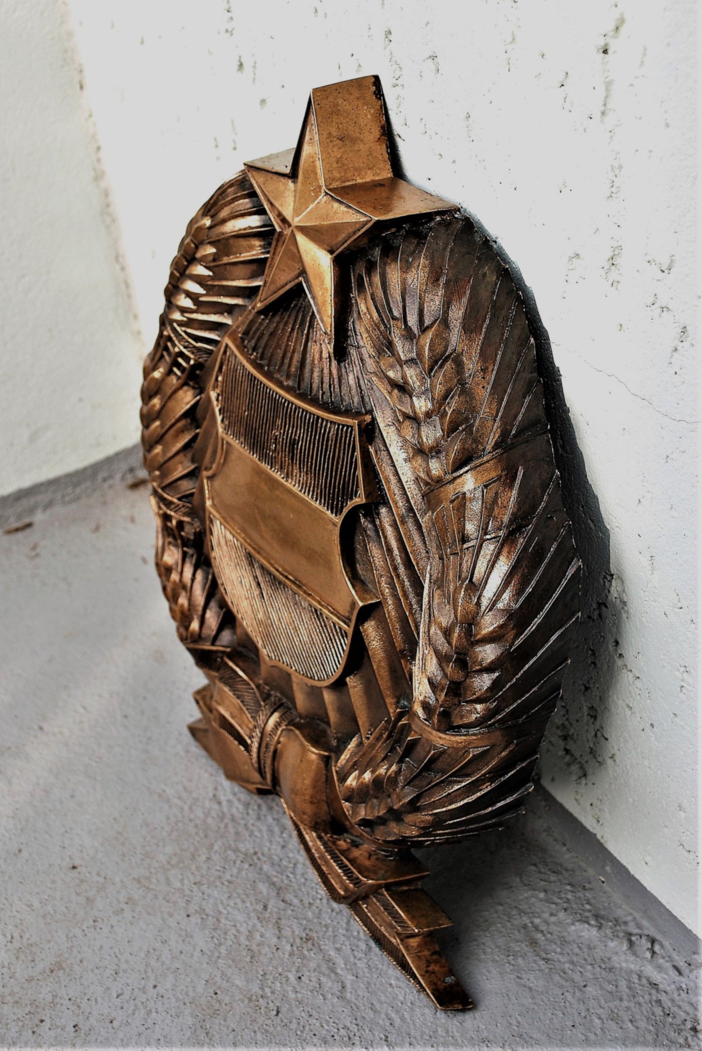 Zeer Groot Zwaar Brons Wapenschild communistisch Hongarije