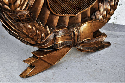 Zeer Groot Zwaar Brons Wapenschild communistisch Hongarije