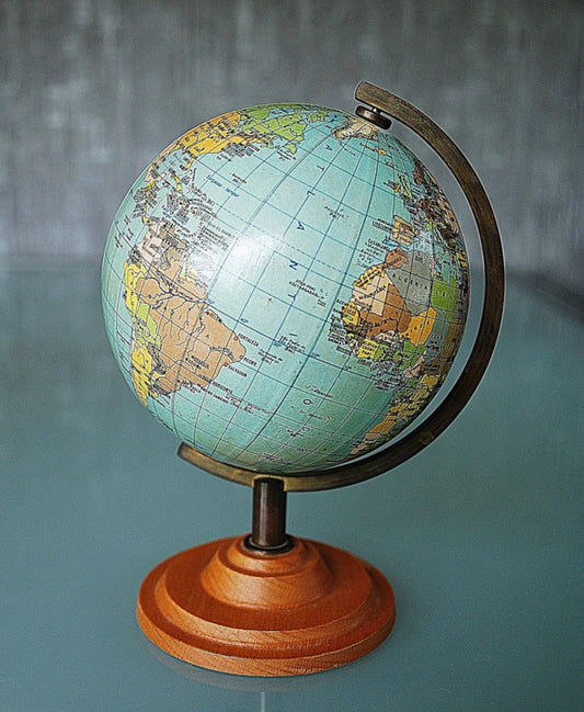 Politieke Globe Boedapest 1985