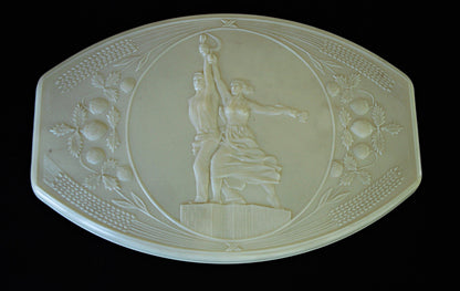 Wit bakelieten opbergdoos CCCP nummer 2