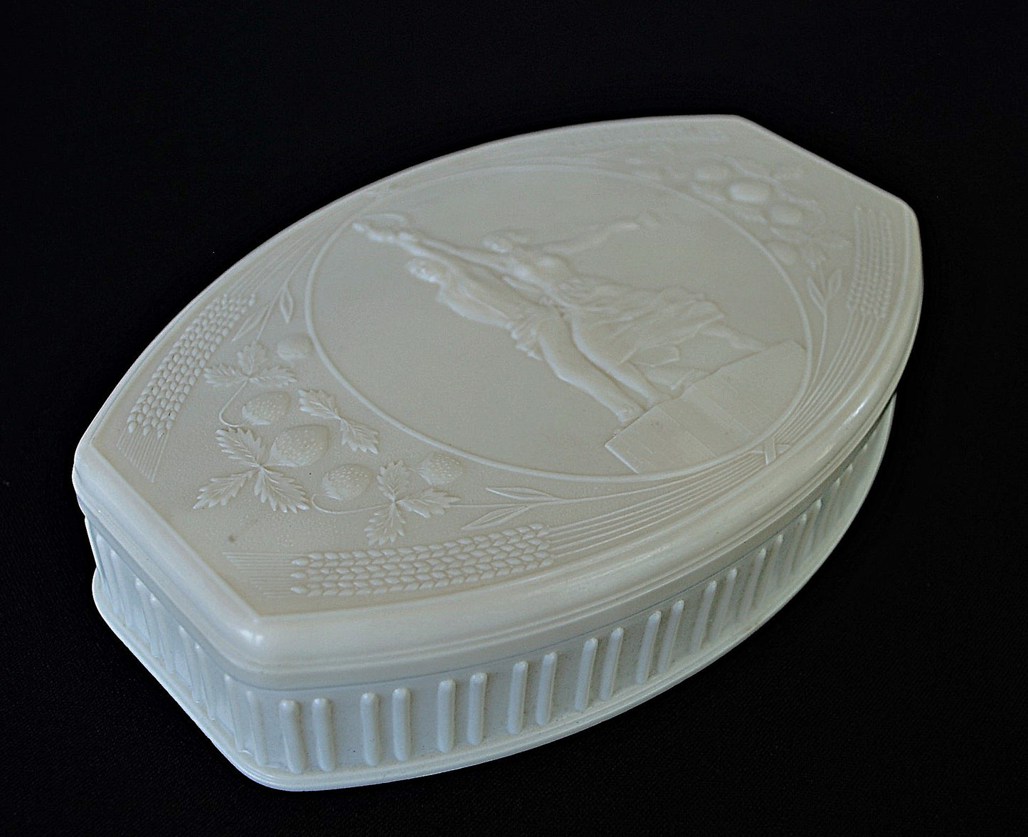 Wit bakelieten opbergdoos CCCP nummer 2