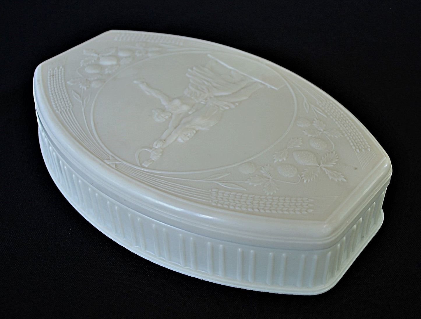 Wit bakelieten opbergdoos CCCP nummer 2