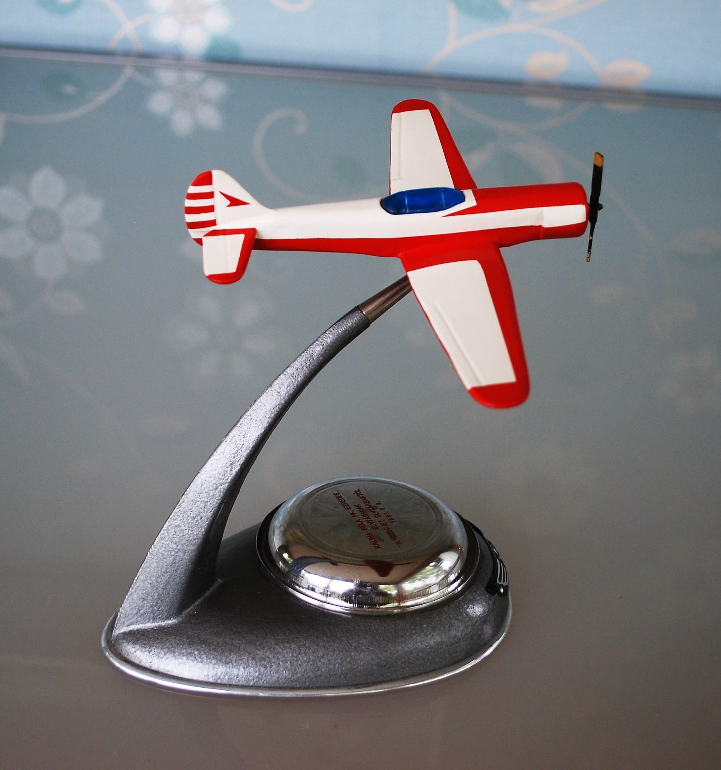 Vliegtuig Yak 18 Model Geschenk aan een Kolonel Uniek ! 1946