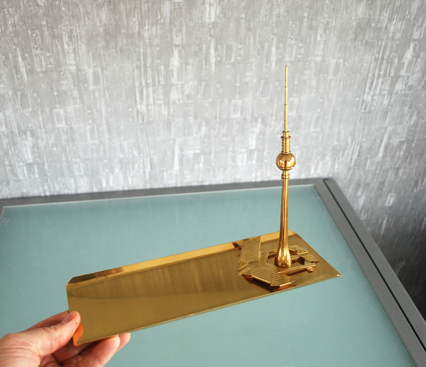 Preorder Berlin TV-toren 1969 Hoofdstad van de DDR