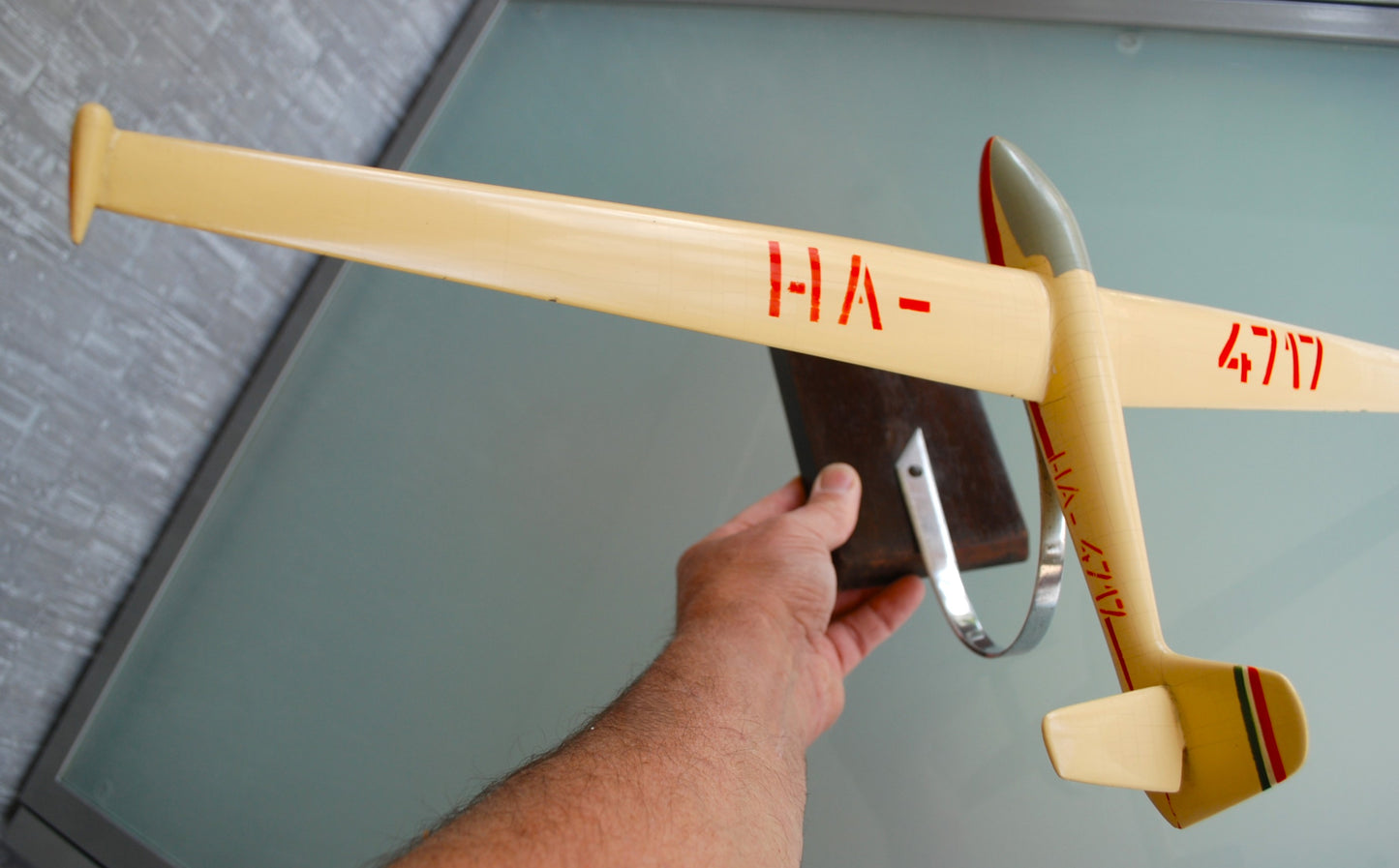 Mega groot Zweef Vliegtuig Rubik R 22 Super Futár Productie van 1943 - 1958