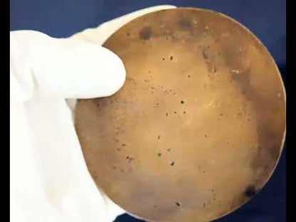 Brons 1919  Proletariërs! Iedereen zou erbij moeten zijn.