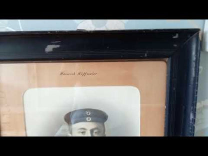 Ingelijst portret overleden Duitse soldaat WW 1   Gevallen op 5 september in 1915 Rusland