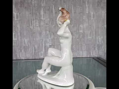 Preorder Erotisch naakt beeld vrouw met gouden ketting Kunstenaar Jenő Hanzély