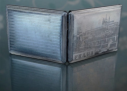 Vintage Sigaretten doos van Praag